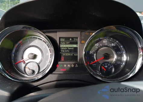 2016 Chrysler Town & Country Touring z USA, uszkodzony, nr VIN 2C4RC1BG2GR187241